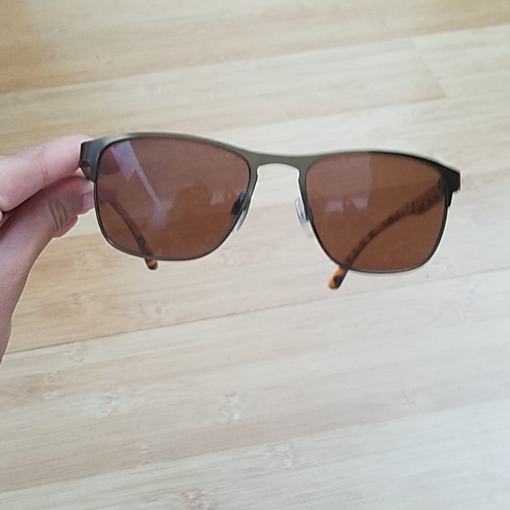 Tortoise shell glasses